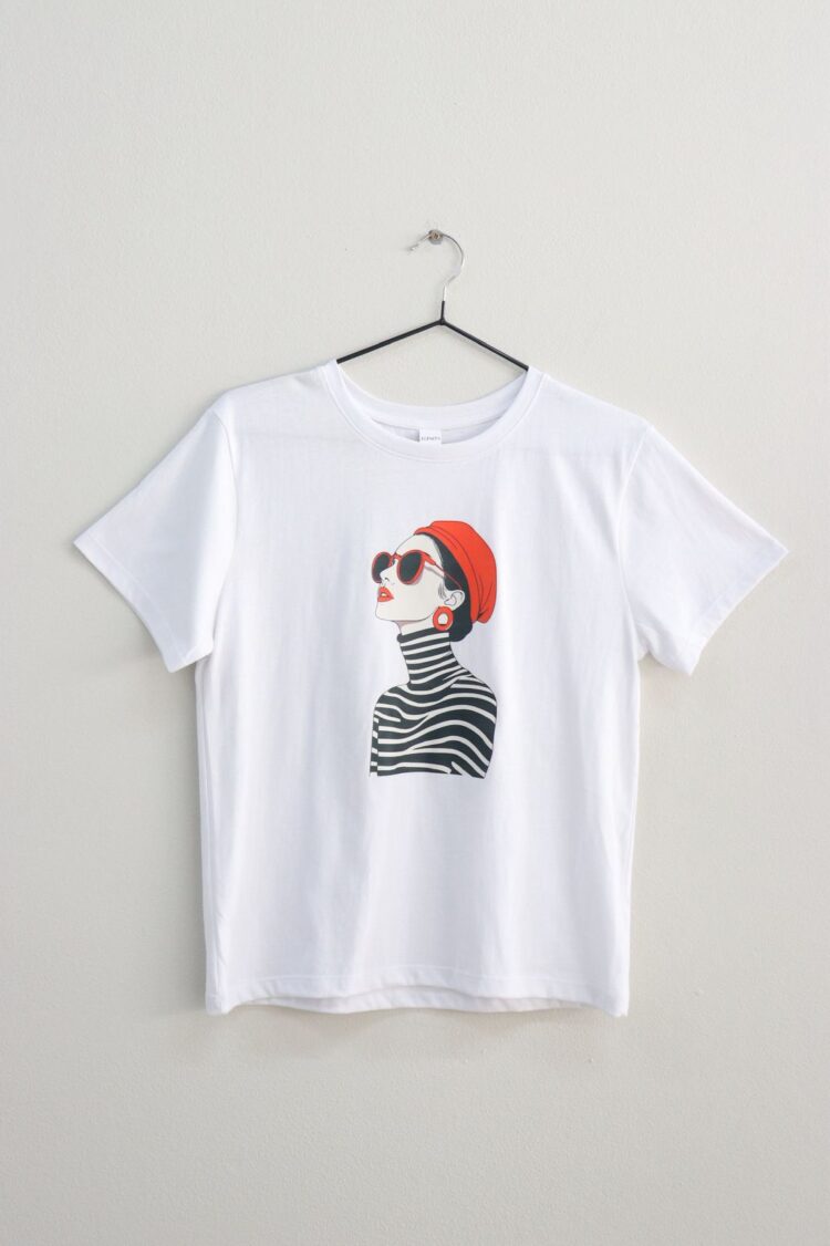 REMERA FEMININE - Imagen 2