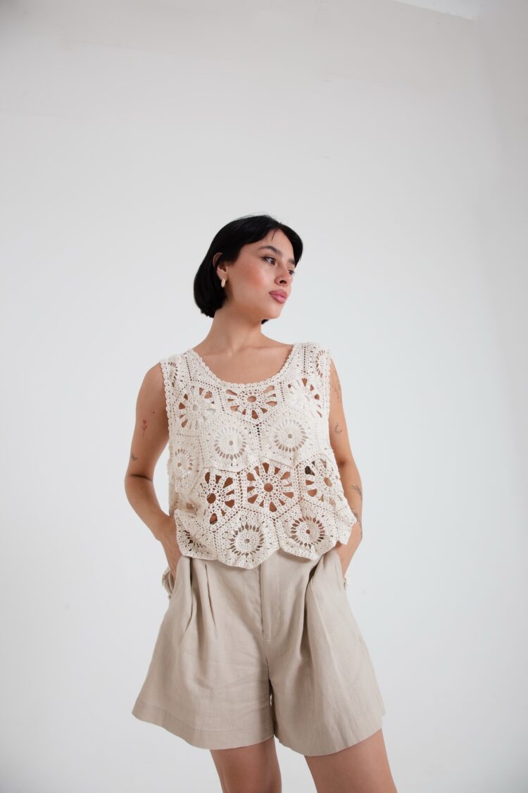 TOP CROCHET CUELLO PUNTILLAS
