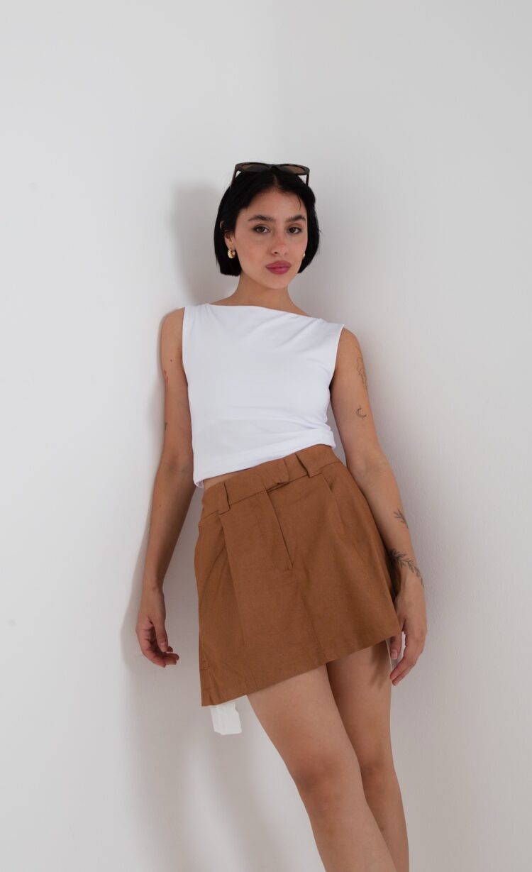 SHORT POLLERA GABARDINA