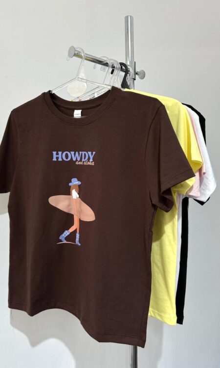 REMERA HOWDY