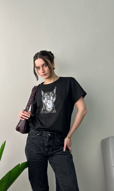 REMERA DOBERMAN