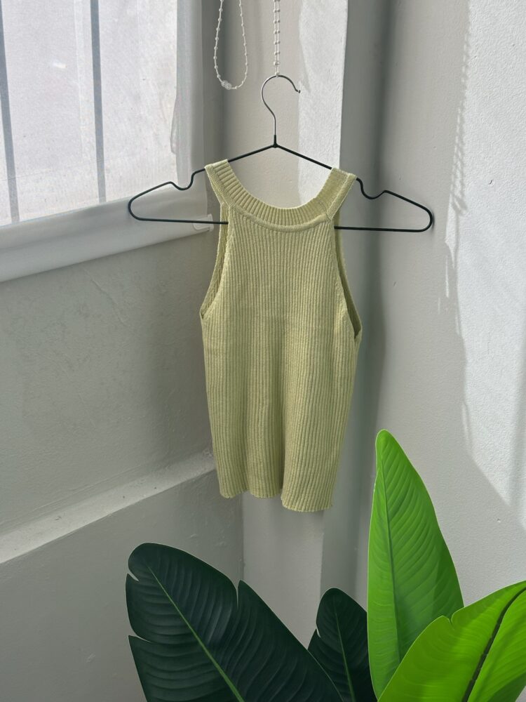 TOP HALTER TEJIDO