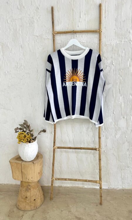 Alternative view of SWEATER SOL DE MAYO ARGENTINA mitad (hilo bremer importado)
